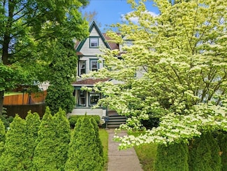 370 Conklin Ave, Binghamton, NY 13903