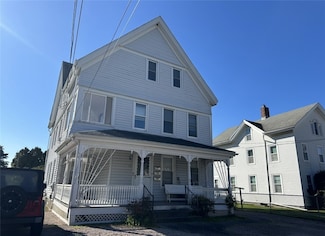22 Pleasant St, Westerly, RI 02891