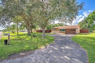 4449 SW 35th Ave, Fort Lauderdale, FL 33312