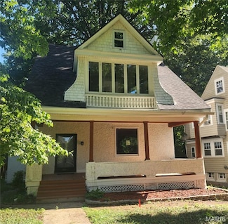 6963 Amherst Ave, Saint Louis, MO 63130