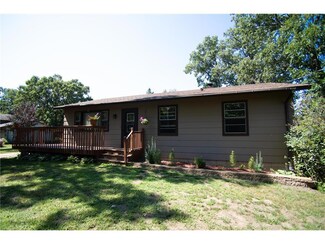 39446 Hemingway Ave, North Branch, MN 55056