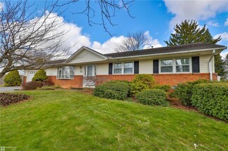 1561 Cherry Ln, Macungie, PA 18062