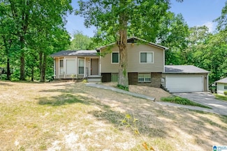 5908 Elizabeth Dr, Trussville, AL 35173