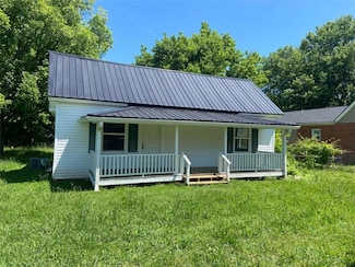 1 E 4th St, Aragon, GA 30104