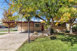 3095 E Maplewood Ave, Centennial, CO 80121