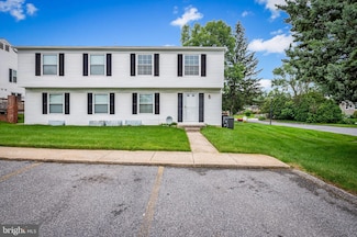 2 Brookshire Dr, Reisterstown, MD 21136