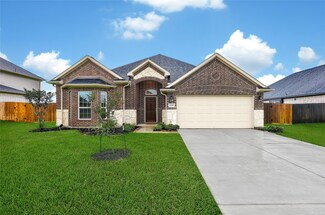 12002 Champions Forest Dr, Mont Belvieu, TX 77523