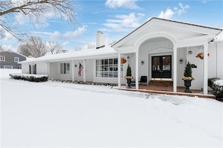 801 E Red Rd, Independence, MO 64055