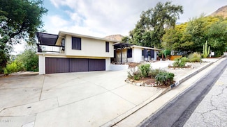 645 Oak Crest Dr, Sierra Madre, CA 91024