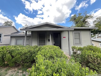1615 Lee Hall, San Antonio, TX 78201
