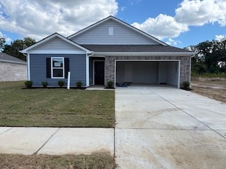 7980 Royster Creek Dr, Millington, TN 38053