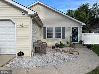 81 Planters Run Ct, Dover, DE 19901