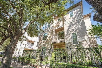 4724 Banning Dr Unit A, Houston, TX 77027