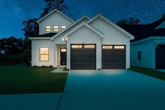 5752 Bascom Ln, Tallahassee, FL 32312