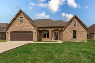 3130 Ethan Symone St, Beaumont, TX 77705