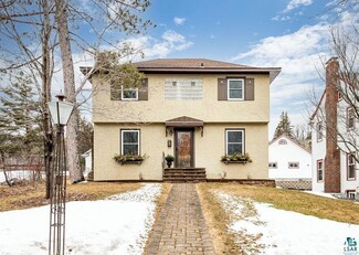 2811 Branch St, Duluth, MN 55812