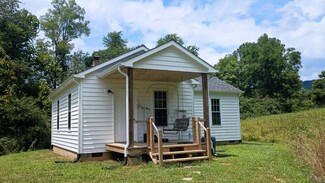 244 Dutch Creek Ln, Shipman, VA 22971