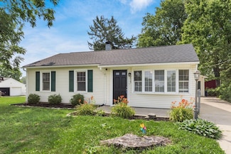 2929 El Paso Dr, Columbus, OH 43204