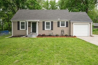 1204 W 32nd St, Independence, MO 64055