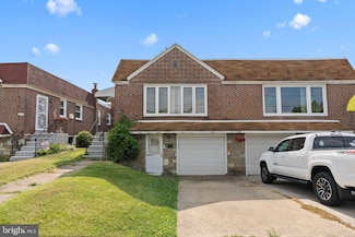 726 Greymont St, Philadelphia, PA 19116