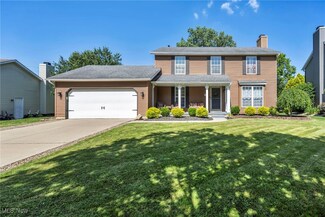 567 Westminster Cir, Akron, OH 44319