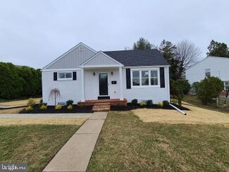 28 N Manor Rd, Broomall, PA 19008