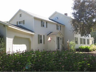 45 Round Church Rd, Richmond, VT 05477