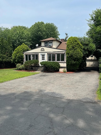 9 Hillside Ave, Haverstraw, NY 10927