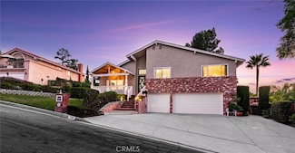 708 Panorama Rd, Fullerton, CA 92831