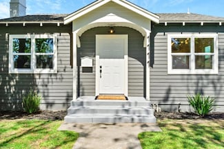 1111 E Vassar Ave, Fresno, CA 93704