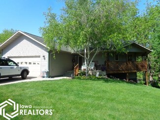 1009 N 16th St, Denison, IA 51442