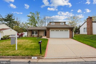 6 Wrightwood Place, Sterling, VA 20164
