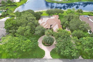 3833 Pine Lake Dr, Weston, FL 33332
