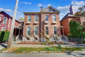 218 Brown St, Dayton, OH 45402