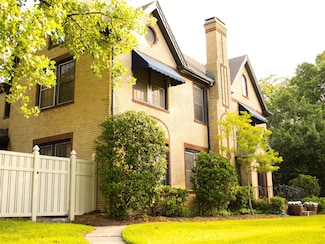 476 Jefferson Ave, Lufkin, TX 75904