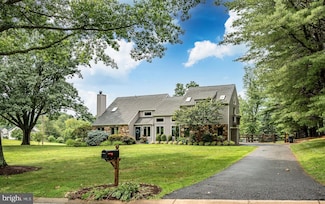 1001 Plumly Rd, West Chester, PA 19382