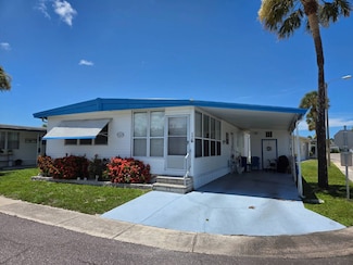 593 Whippoorwill Ln, Largo, FL 33770