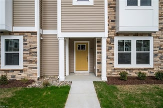 2020 Laycock Ln Unit 102, Suffolk, VA 23435