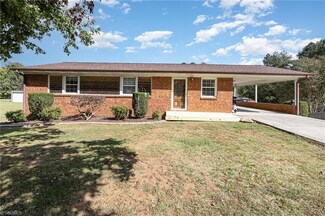 155 Hemlock Ln, Lexington, NC 27292
