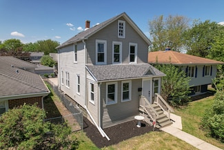 126 East Ave, La Grange, IL 60525