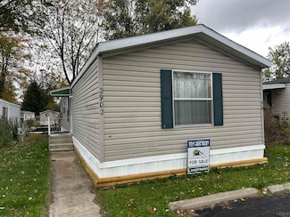 2902 Sunset Dr, Brooklyn, MI 49230