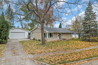 10433 W Manitoba St, Milwaukee, WI 53227