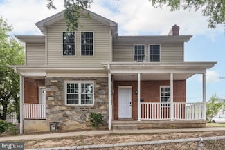 1600 13th St S, Arlington, VA 22204