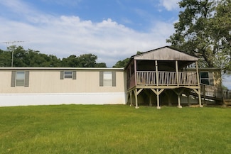 137 Neely Trail, Gainesville, TX 76240