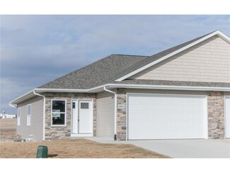 140 Alan Ave SW Unit A, Swisher, IA 52338