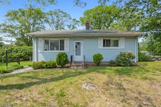 483 Germantown Rd, West Milford, NJ 07480