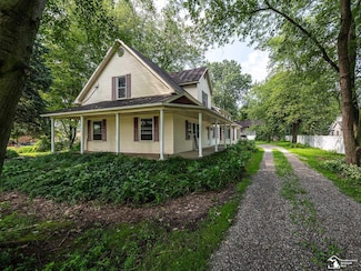 1660 W Sterns Rd, Temperance, MI 48182