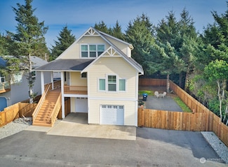 190 Ocean Shores Blvd SW, Ocean Shores, WA 98569
