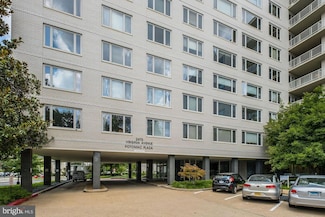 2475 Virginia Ave NW Unit 211, Washington, DC 20037