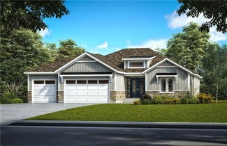 819 Old Paint Rd, Raymore, MO 64083